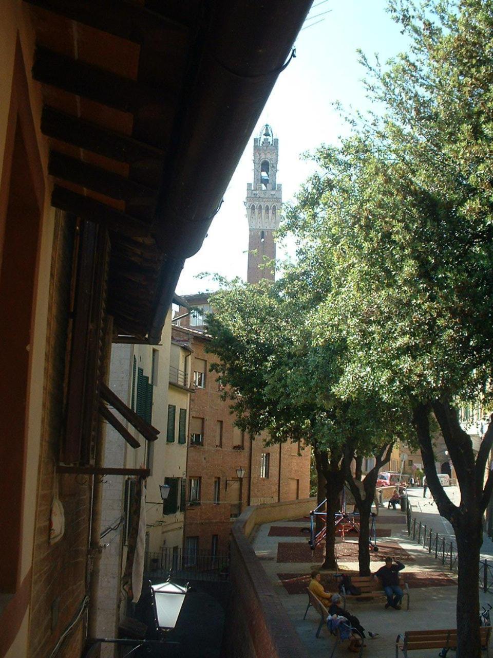 Casa Vacanze Il Campo Siena Eksteriør billede